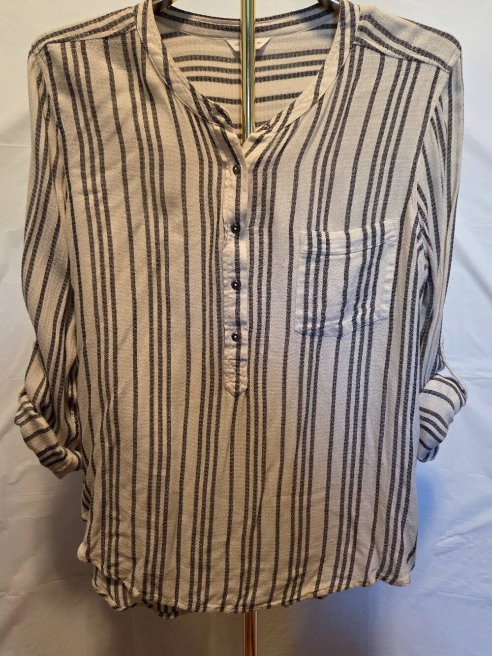 Lucky Brand Striped Roll-Tab Split-Neck Henley Blouse Cream Charcoal XL